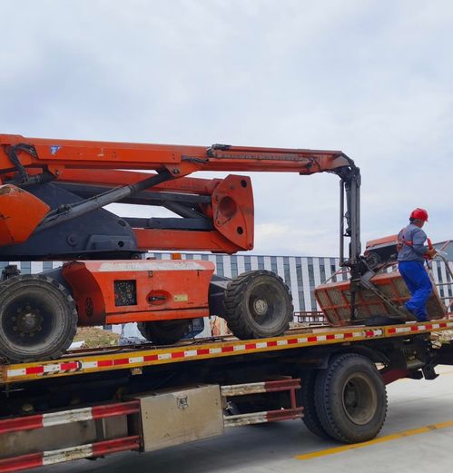 直租高空作业升降车，专业施工告别高处作业烦恼